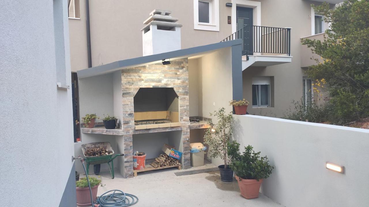 Luxury Apartment Pape Baška Voda エクステリア 写真
