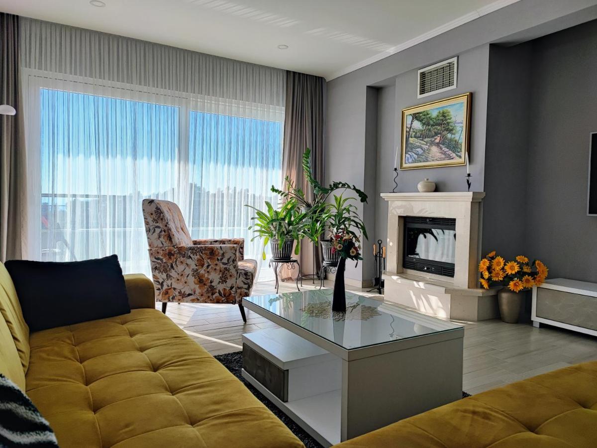 Luxury Apartment Pape Baška Voda エクステリア 写真